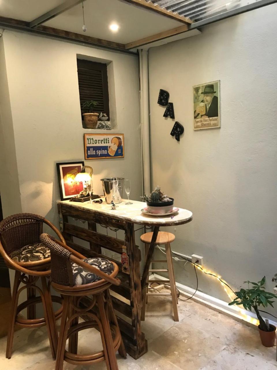 The Garden Apartment, The Willow Apartment, & The Tropical Apartment At Casa Of Essence In Old סן חואן מראה חיצוני תמונה